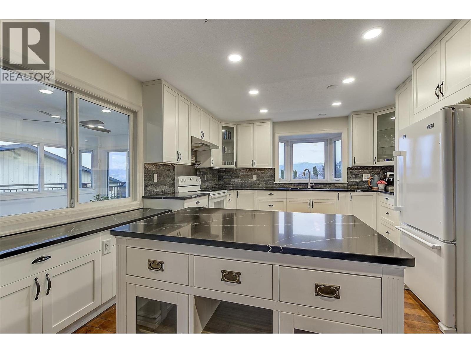  2415 Collingwood Road, West Kelowna