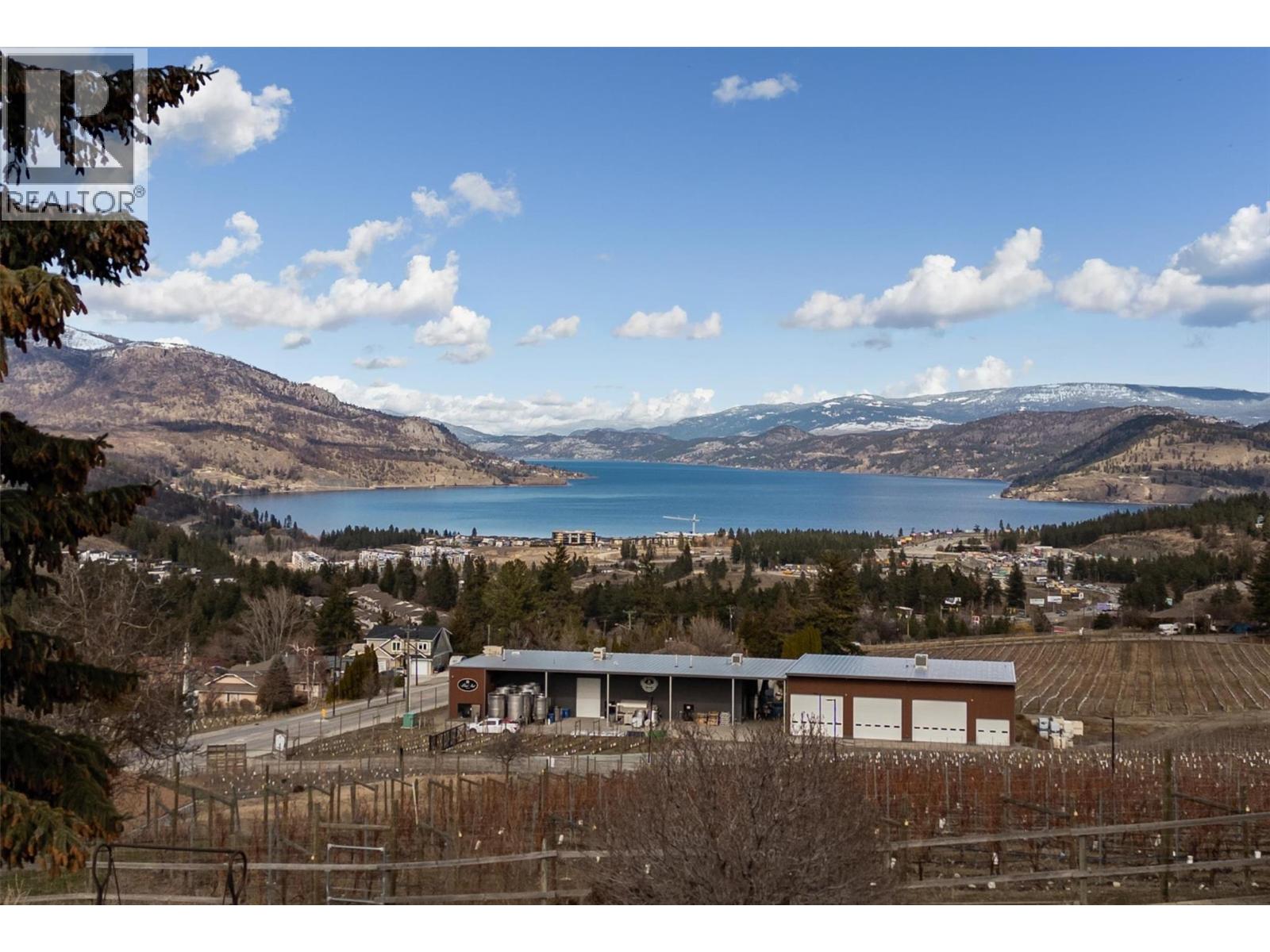  2415 Collingwood Road, West Kelowna