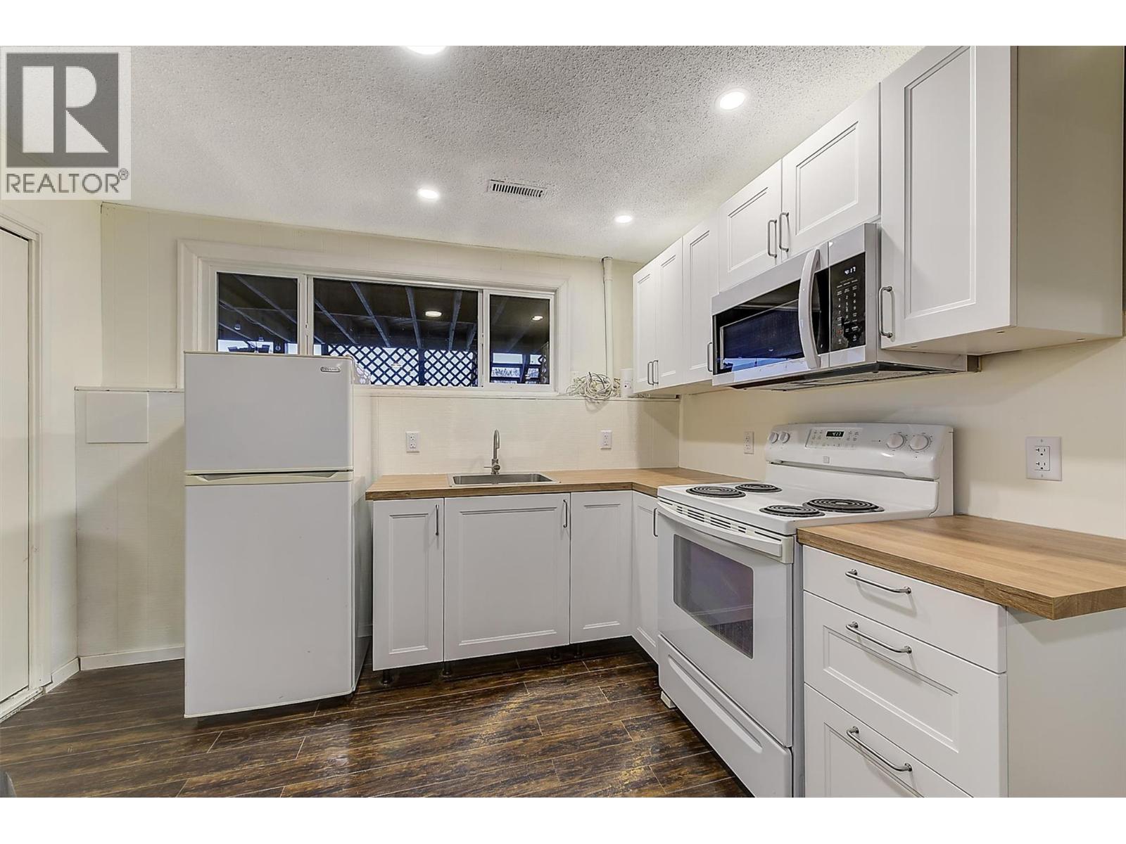  2415 Collingwood Road, West Kelowna