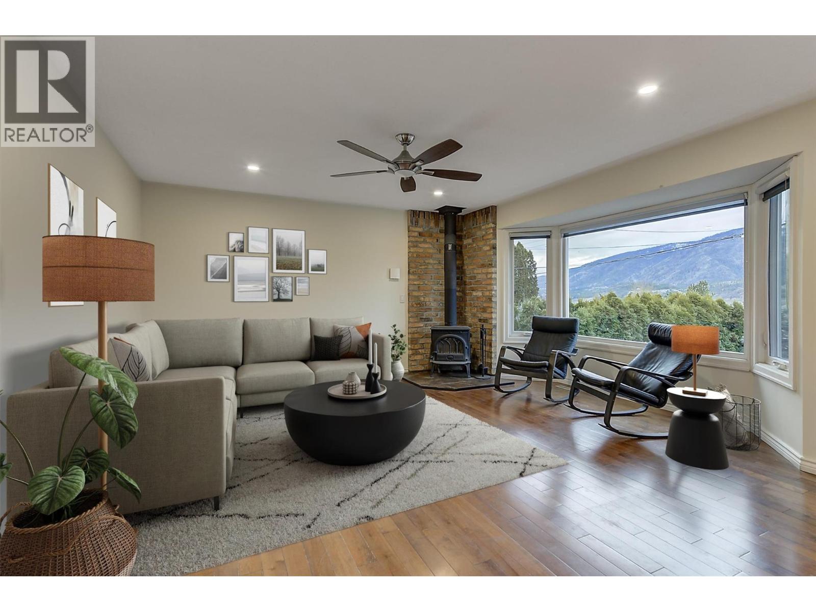  2415 Collingwood Road, West Kelowna