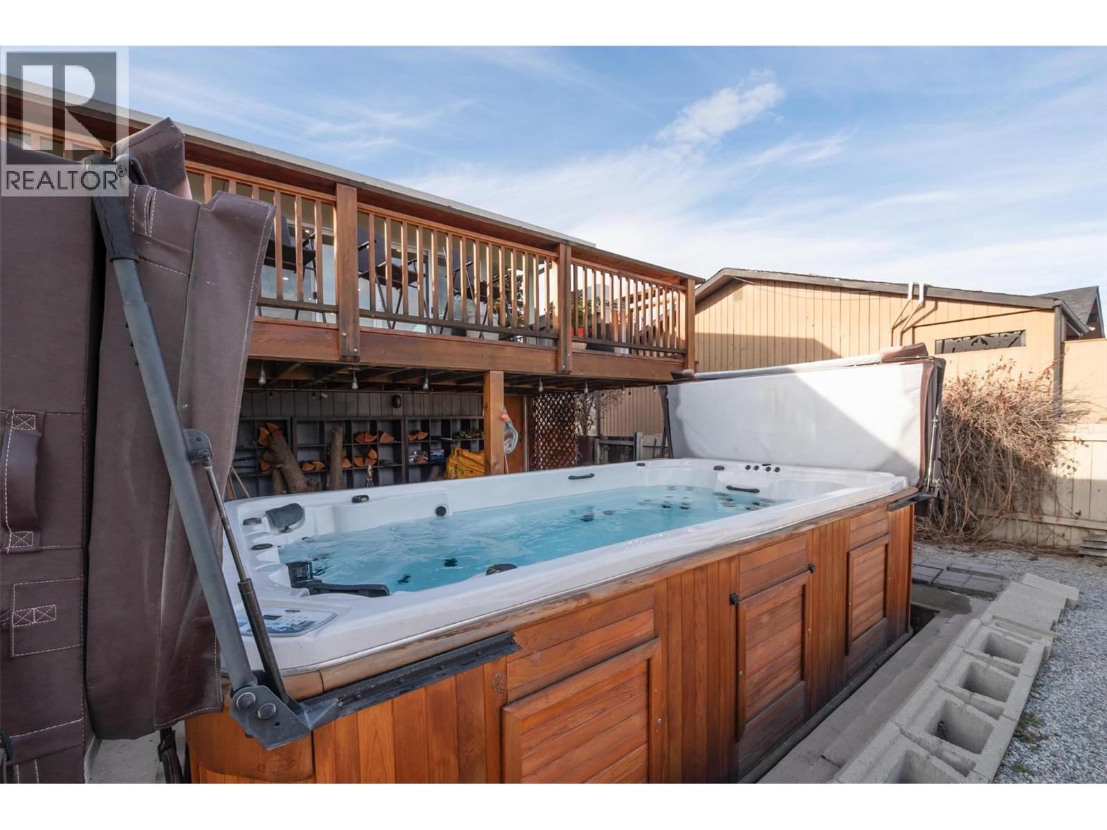  2415 Collingwood Road, West Kelowna