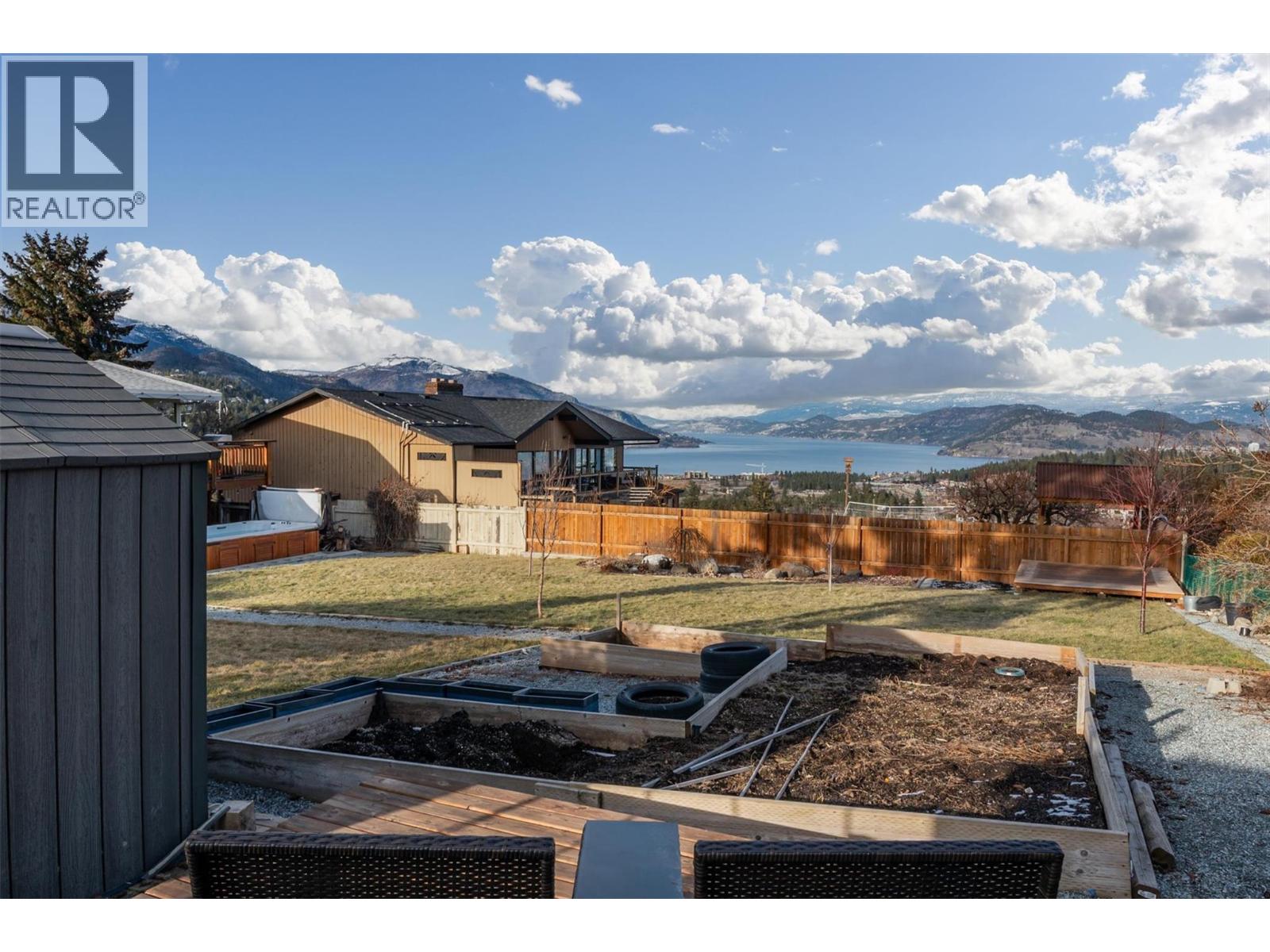  2415 Collingwood Road, West Kelowna