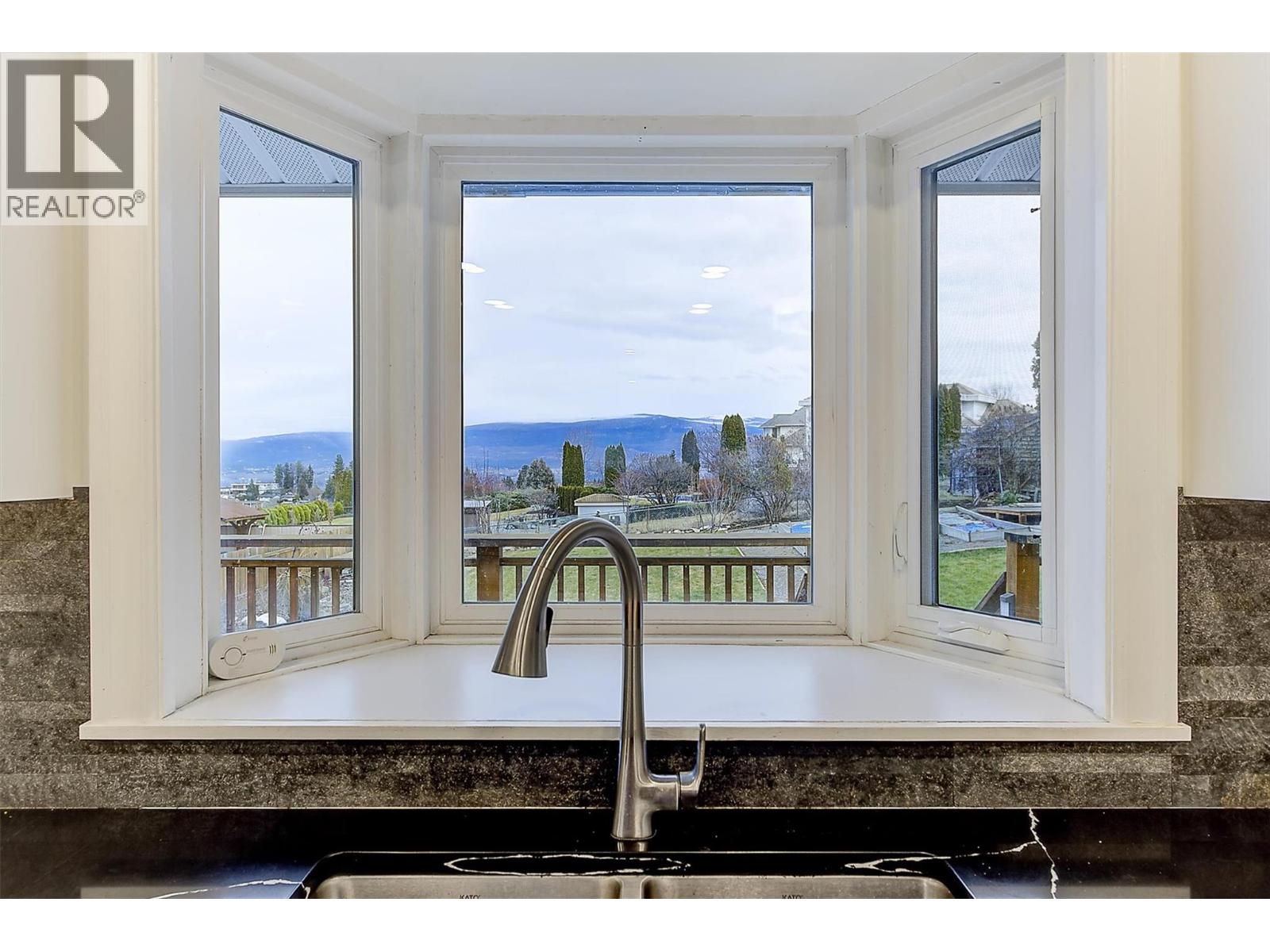  2415 Collingwood Road, West Kelowna