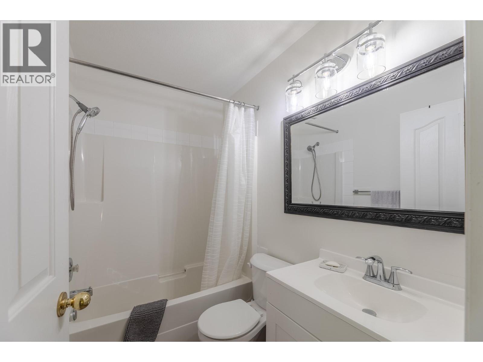 99 CALGARY Avenue Unit# 105, Penticton