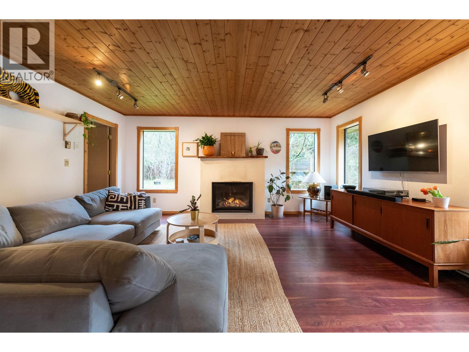 1479 PARK AVENUE, Roberts Creek