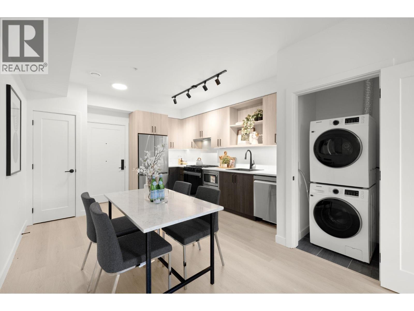 220 2002 ST. GEORGE STREET, Port Moody