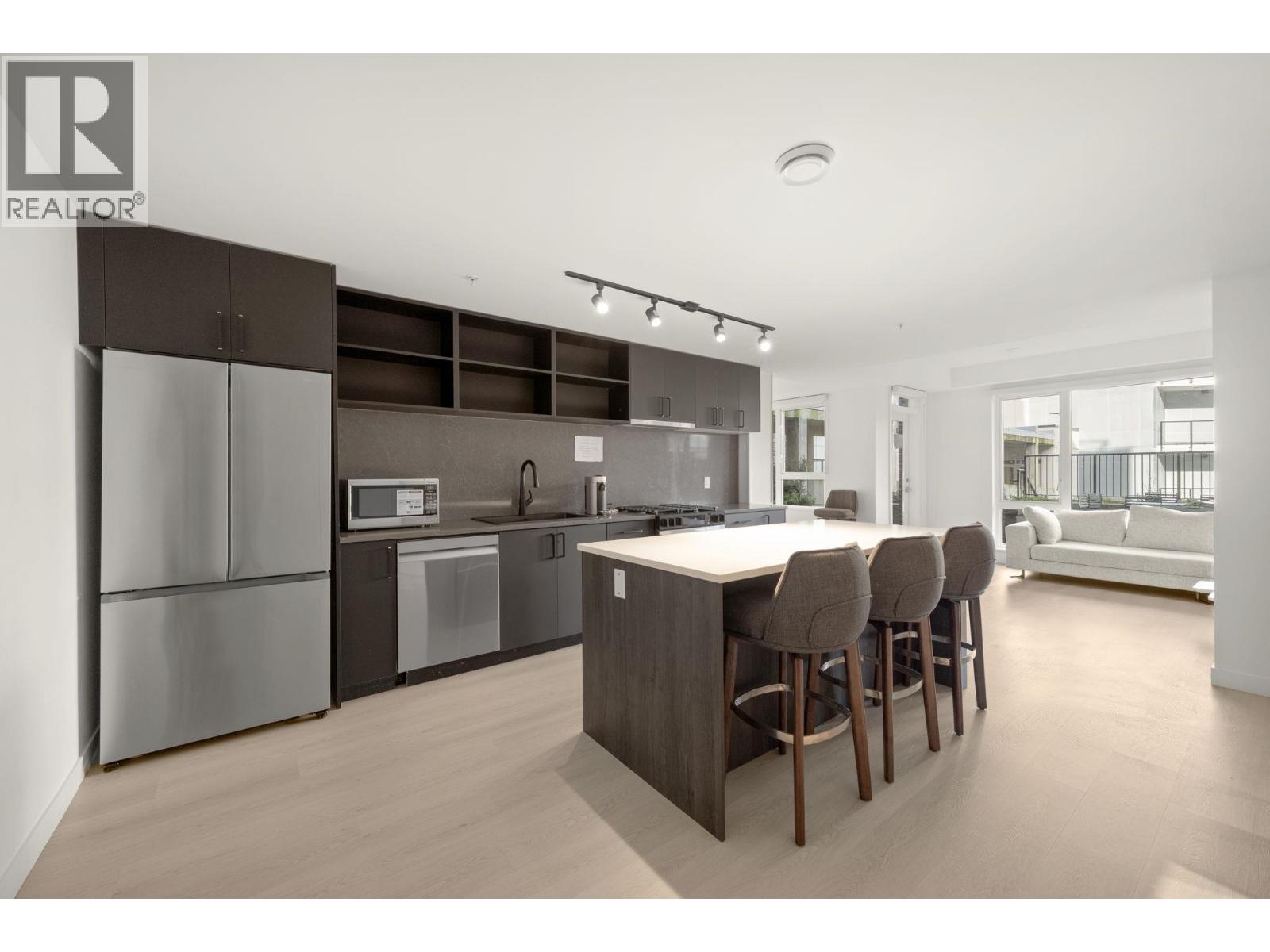 220 2002 ST. GEORGE STREET, Port Moody