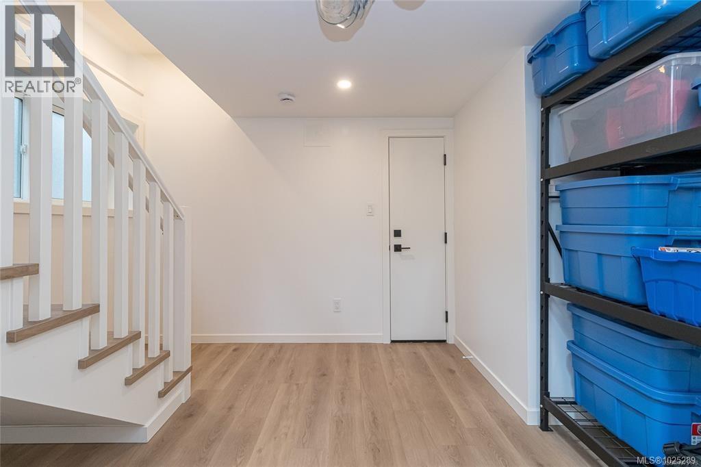  2614 Avebury Avenue, Victoria