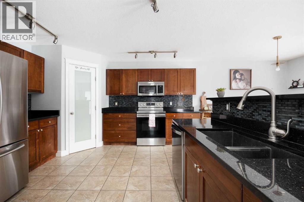 101 MERGANSER Place, Fort McMurray