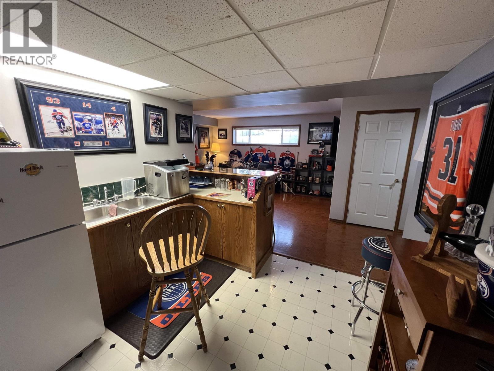 5323 MOUNTAINVIEW DRIVE, Fort Nelson