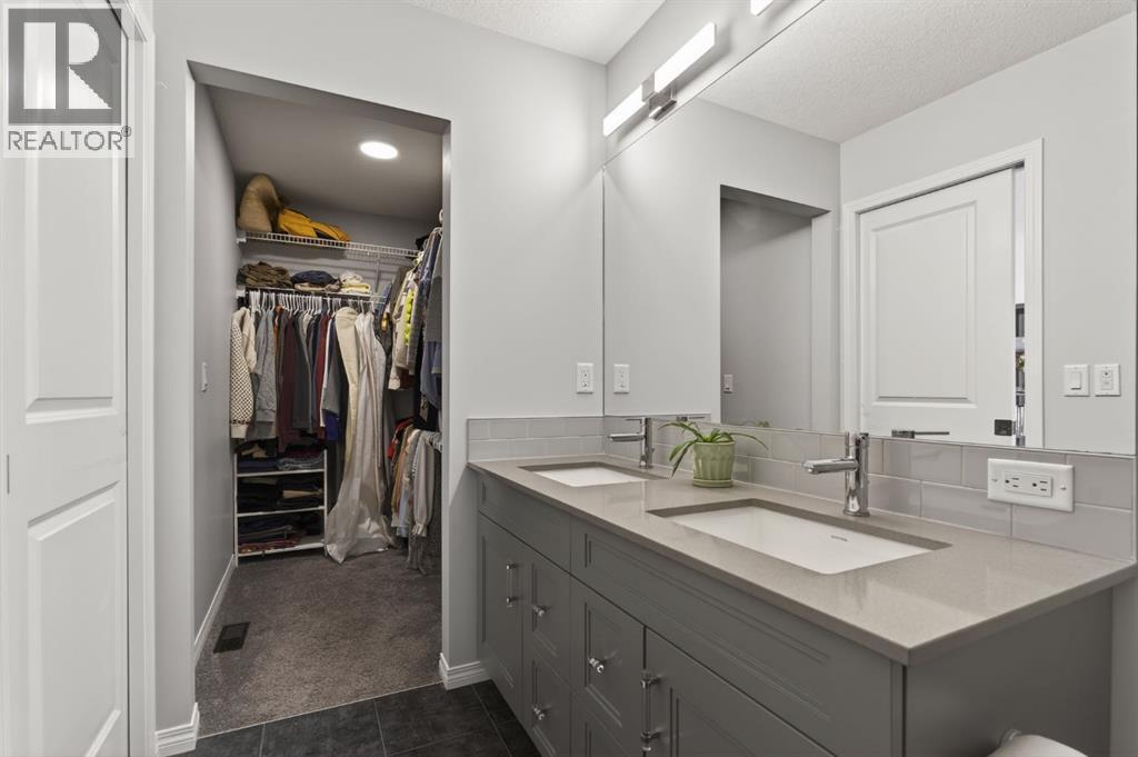 Single Family House for Sale in  Belmont Heath SW Belmont Calgary 