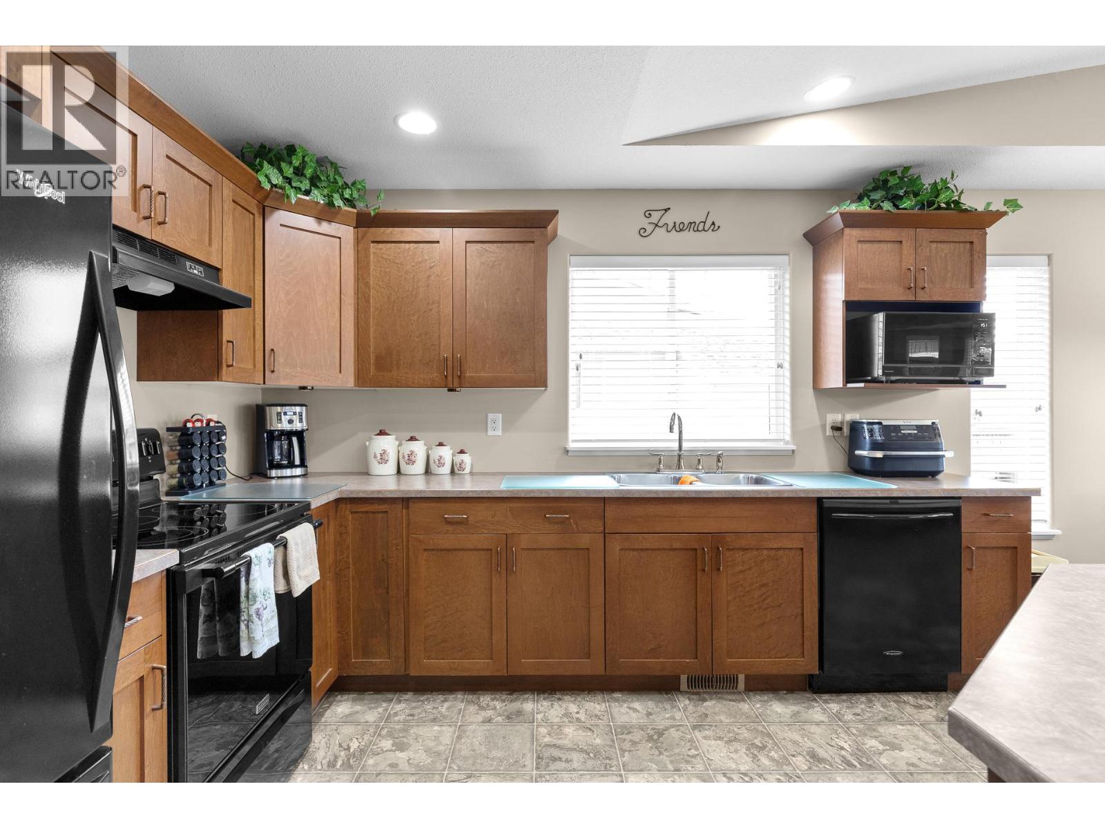  1129 1 St. N Street, Vernon