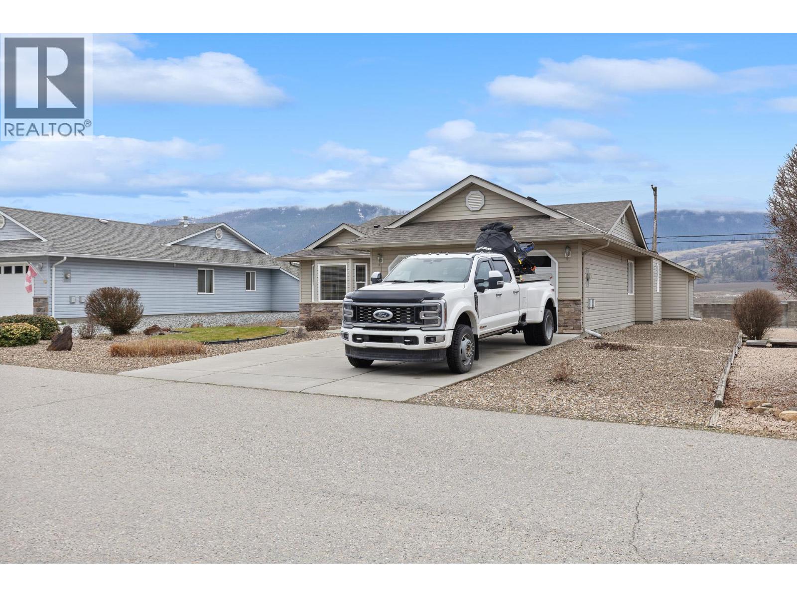  1129 1 St. N Street, Vernon