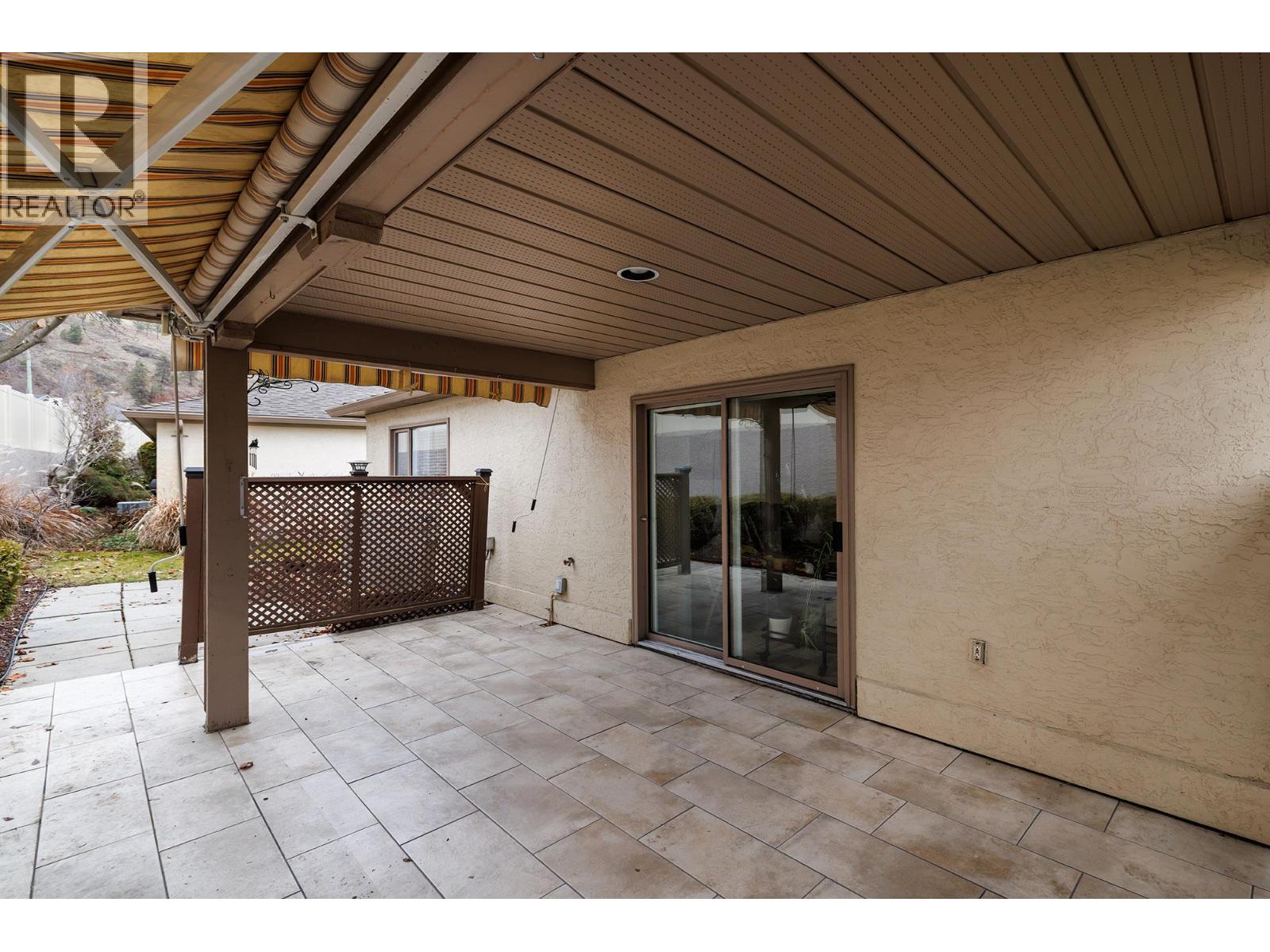 #55 615 GLENMEADOWS Road - 22