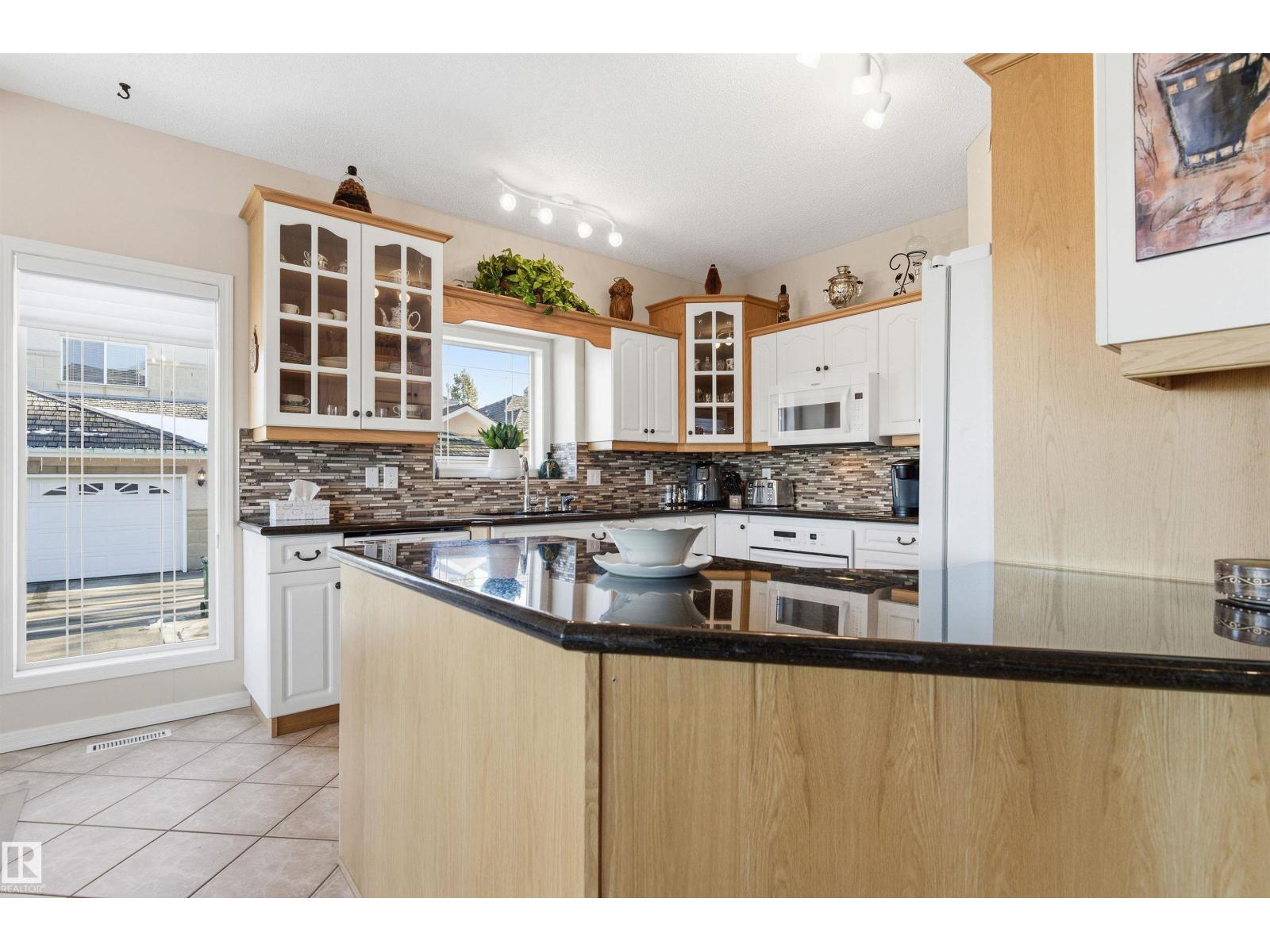 #12 577 BUTTERWORTH WY NW, Edmonton