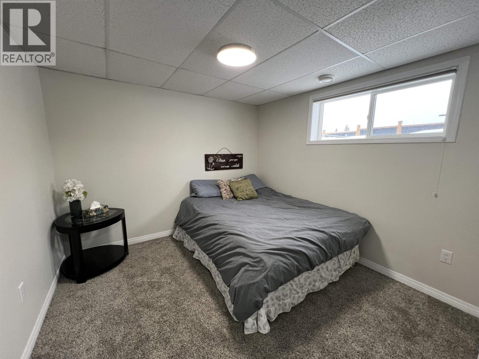 5517 W 57 AVENUE, Fort Nelson