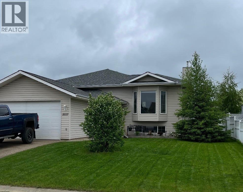 5517 W 57 AVENUE, Fort Nelson