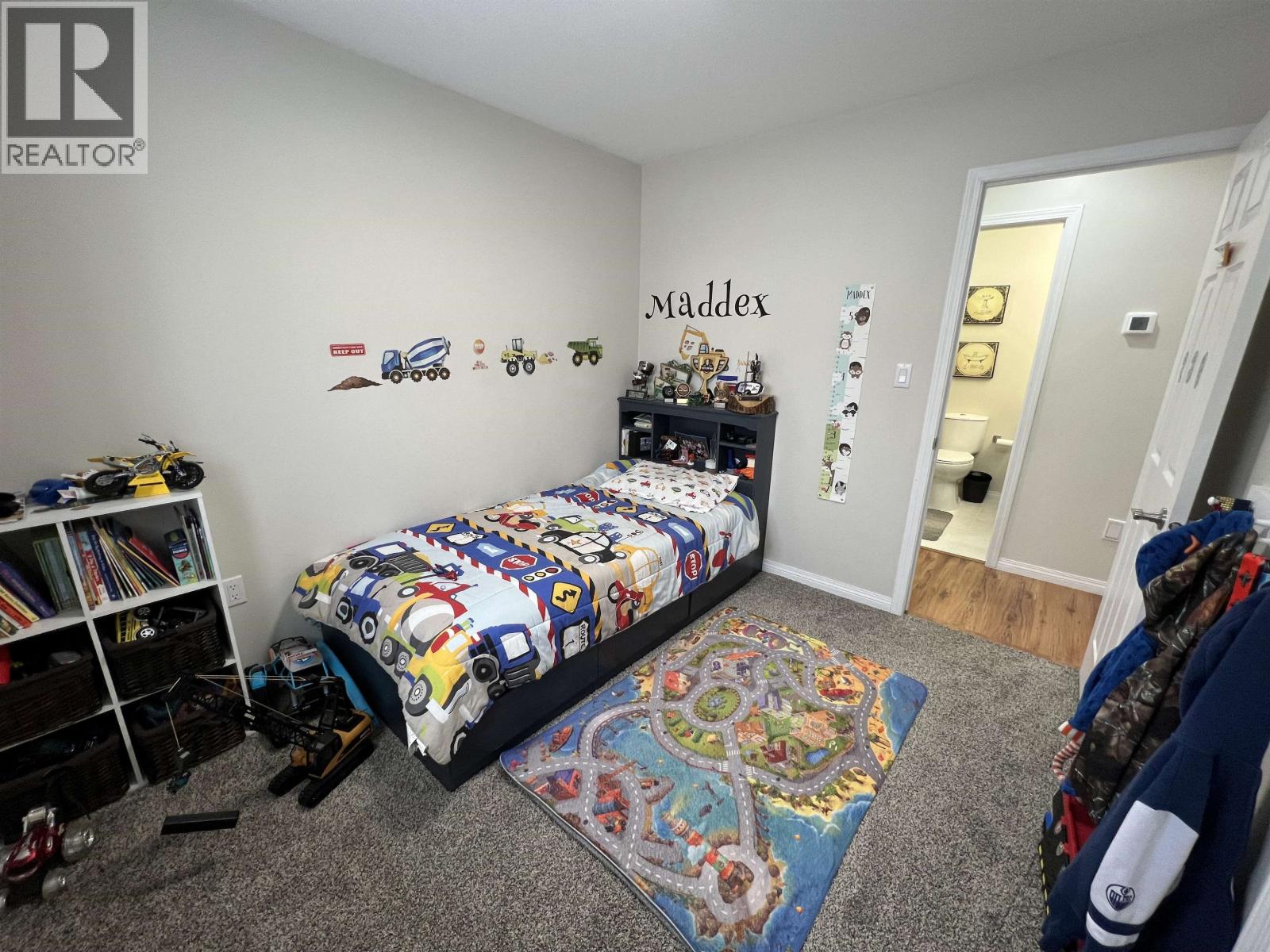 5517 W 57 AVENUE, Fort Nelson