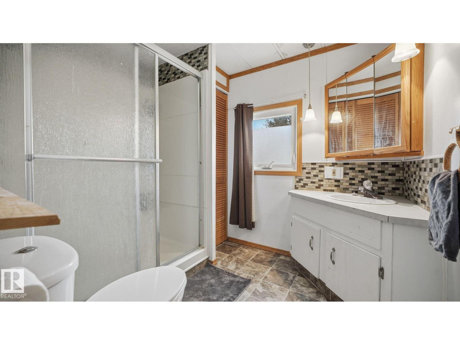 880 West Coast Bay NW, Edmonton