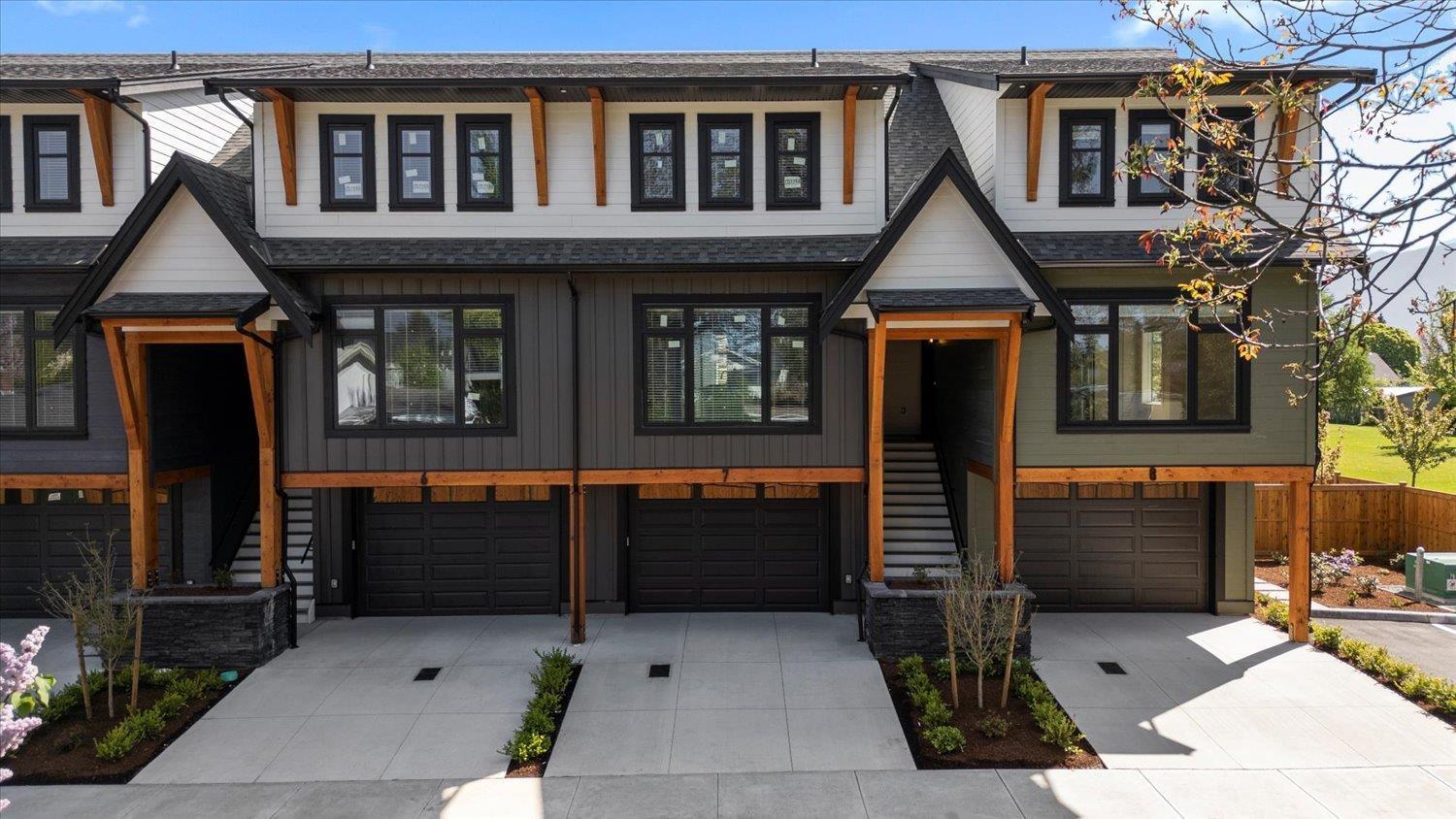 6 46106 RIVERSIDE Drive - main photo