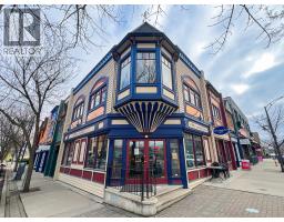 201 2903 Pandosy Street, Kelowna