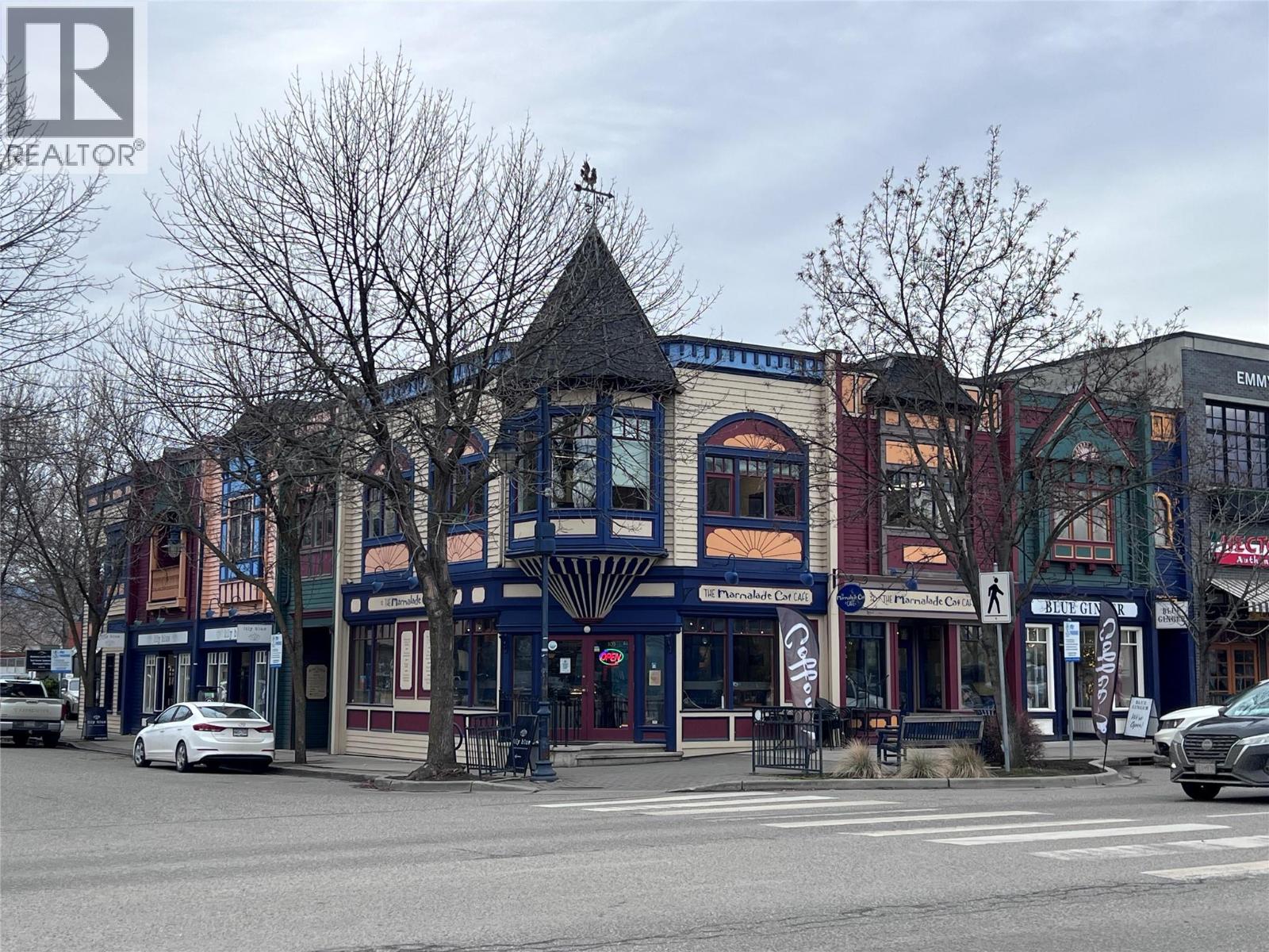 201 2903 Pandosy Street, Kelowna