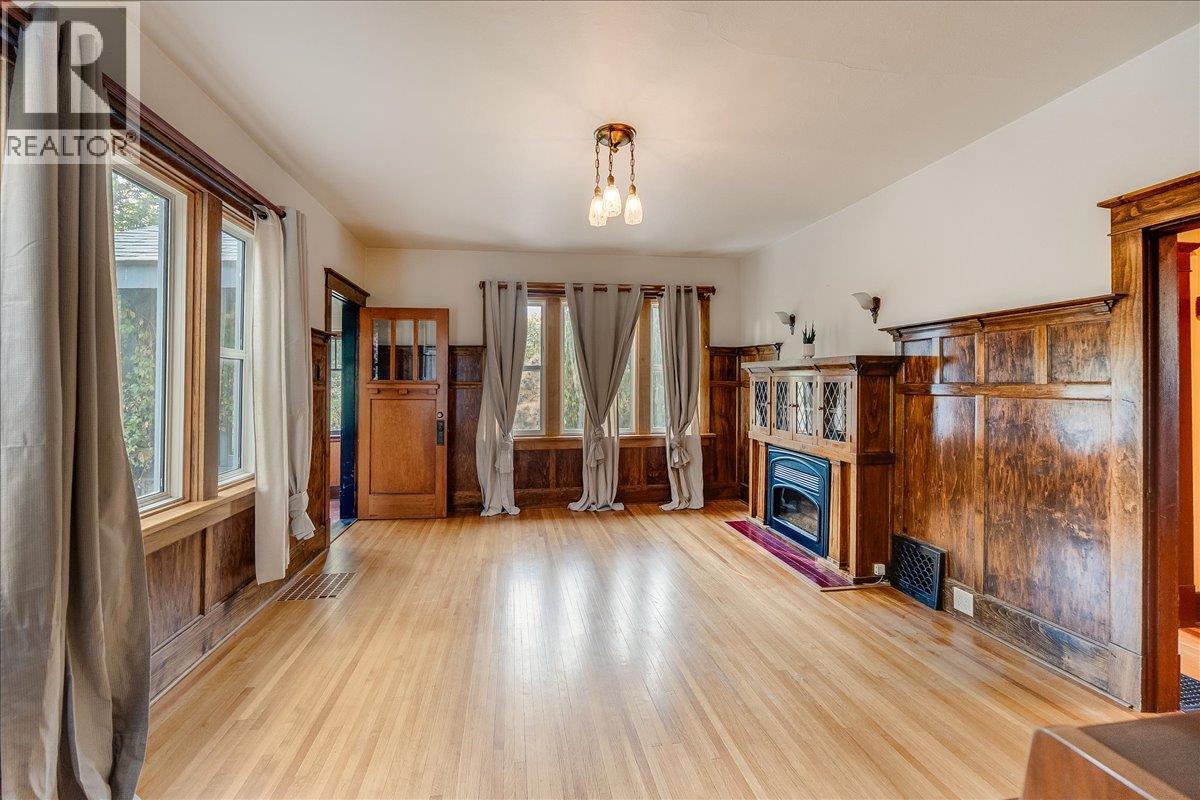 301 Carbonate Street, Nelson