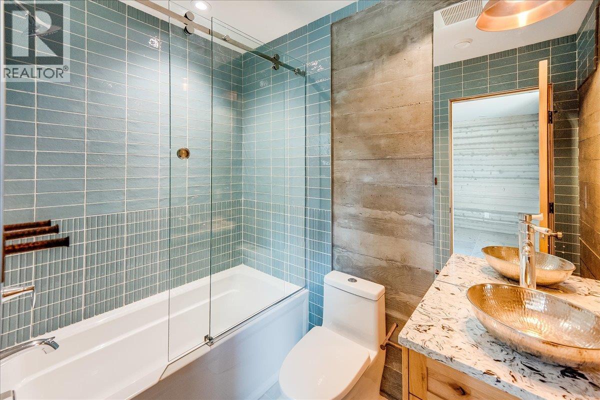 301 Carbonate Street, Nelson