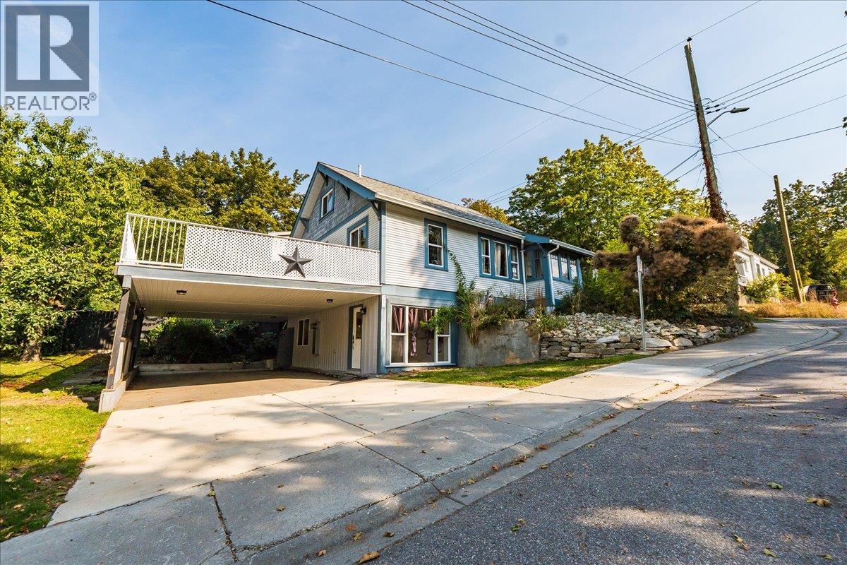 301 Carbonate Street, Nelson