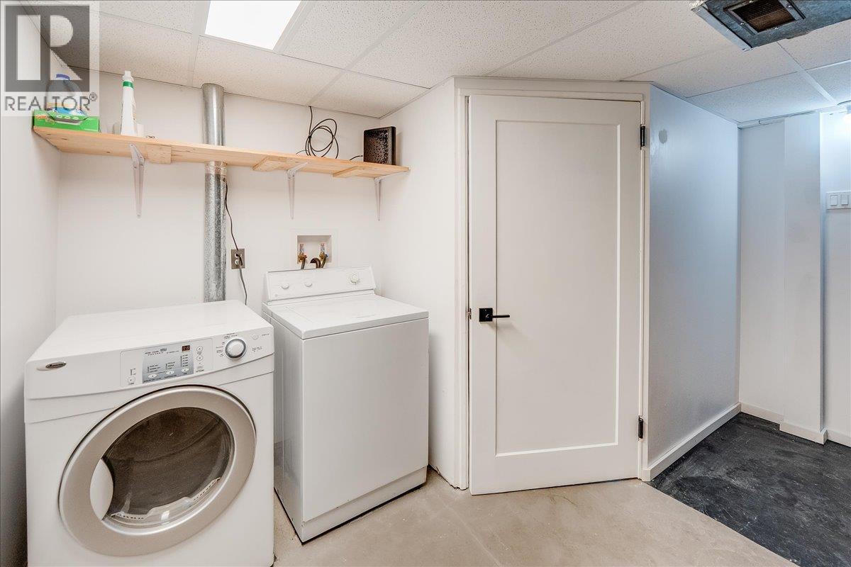 301 Carbonate Street, Nelson