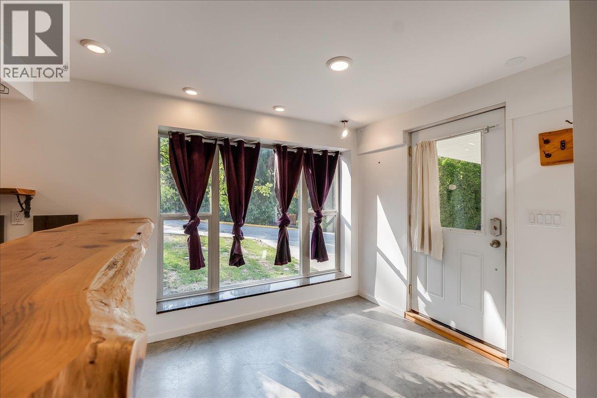 301 Carbonate Street, Nelson