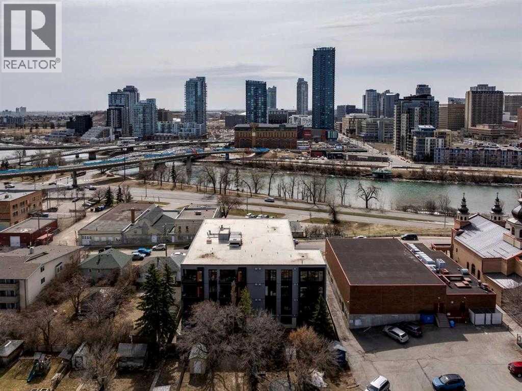 Single Family House for Sale in   Meredith Road NE Crescent Heights Calgary 