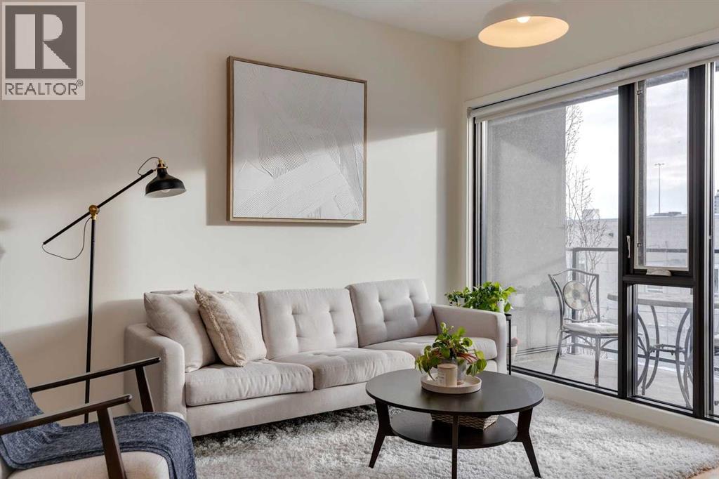 Single Family House for Sale in   Meredith Road NE Crescent Heights Calgary 