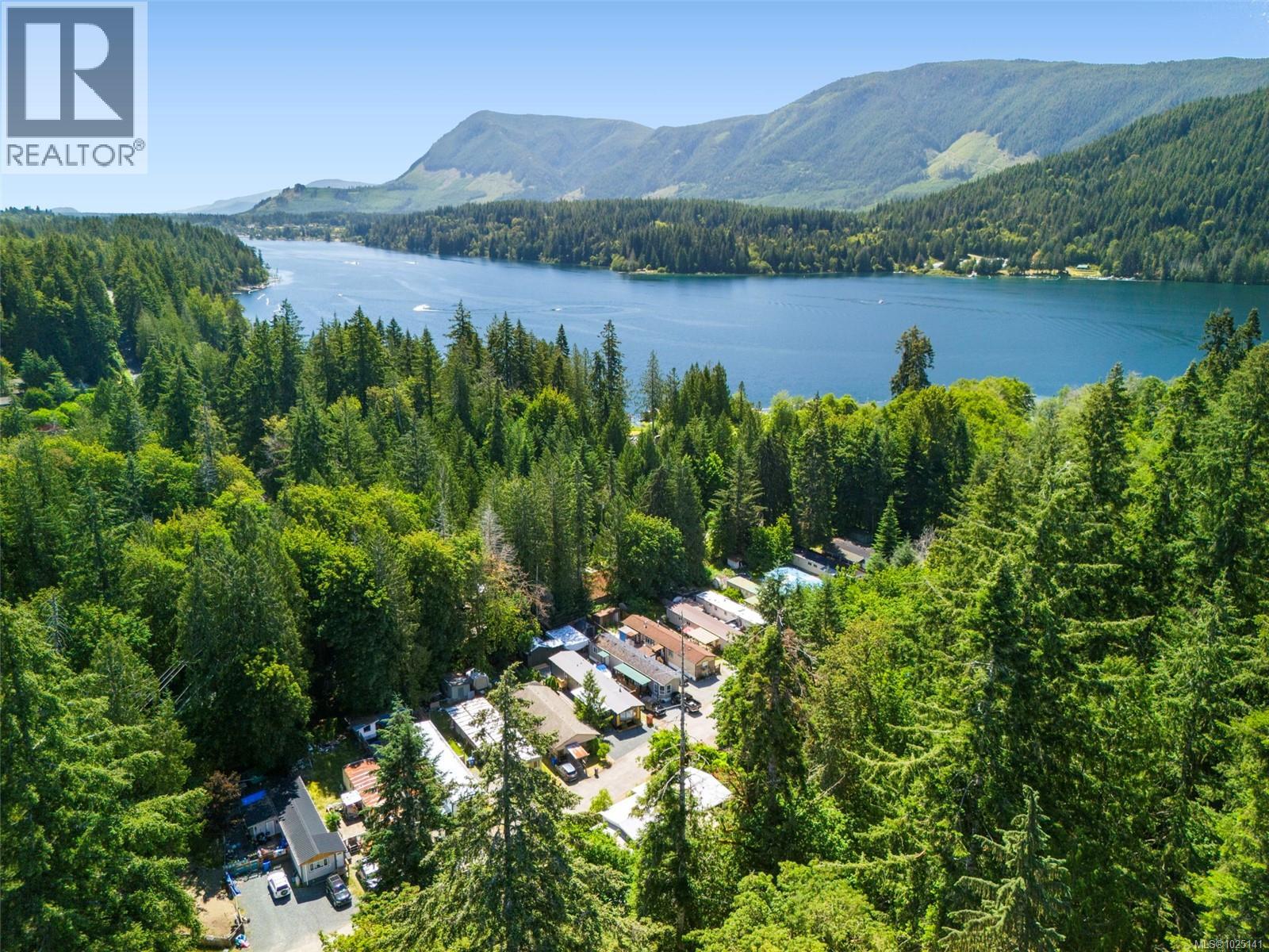 22 9041 Meades Creek Rd - Photo 2 of 27, Lake Cowichan, British Columbia