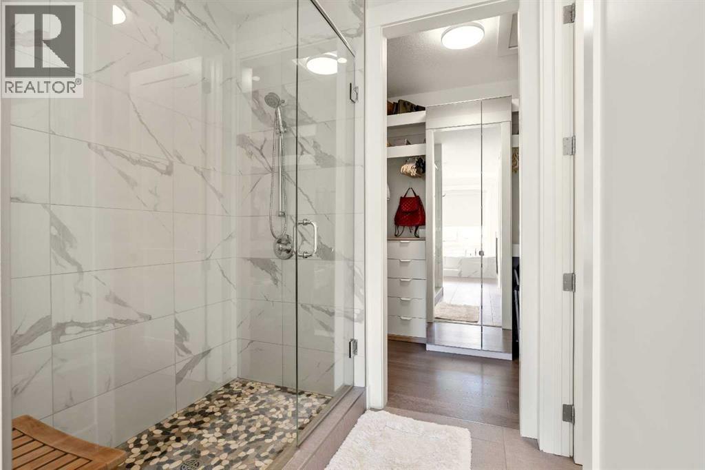 Single Family House for Sale in   Avenue NE Tuxedo Park Calgary 