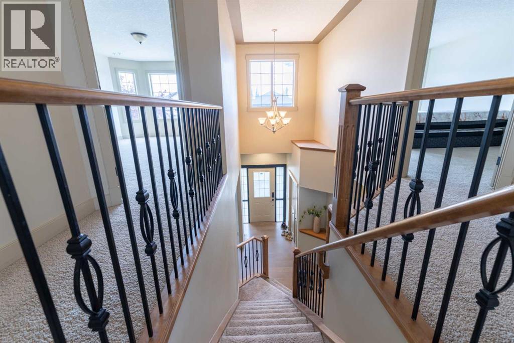 Single Family House for Sale in  Elmont Green SW Springbank Hill Calgary 