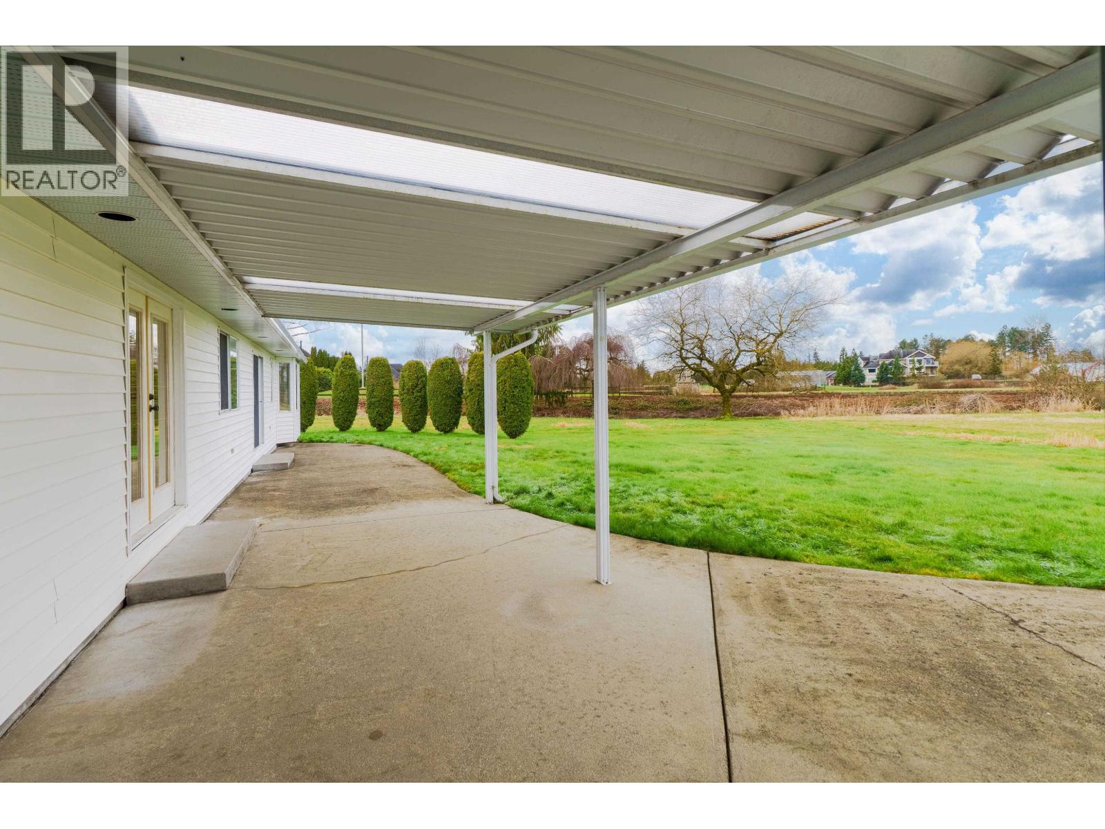 15145 HARRIS ROAD, Pitt Meadows