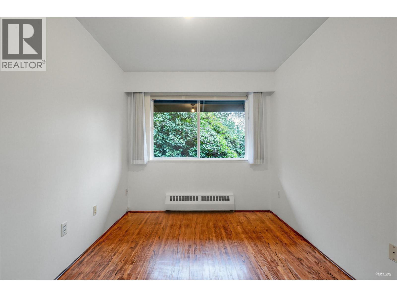 1109 235 KEITH ROAD, West Vancouver