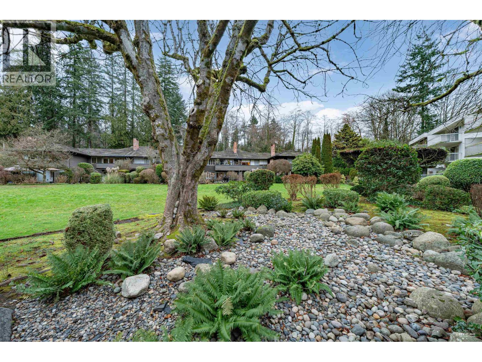 1109 235 KEITH ROAD, West Vancouver