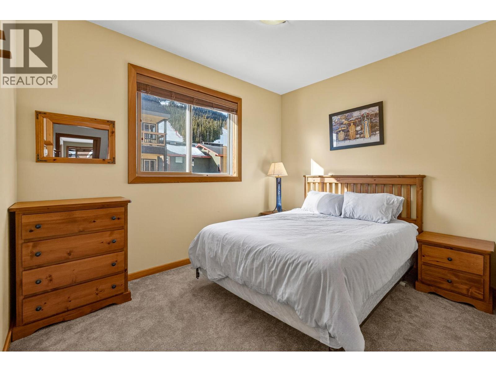 360 Strayhorse Road Unit# 19, Apex Mountain