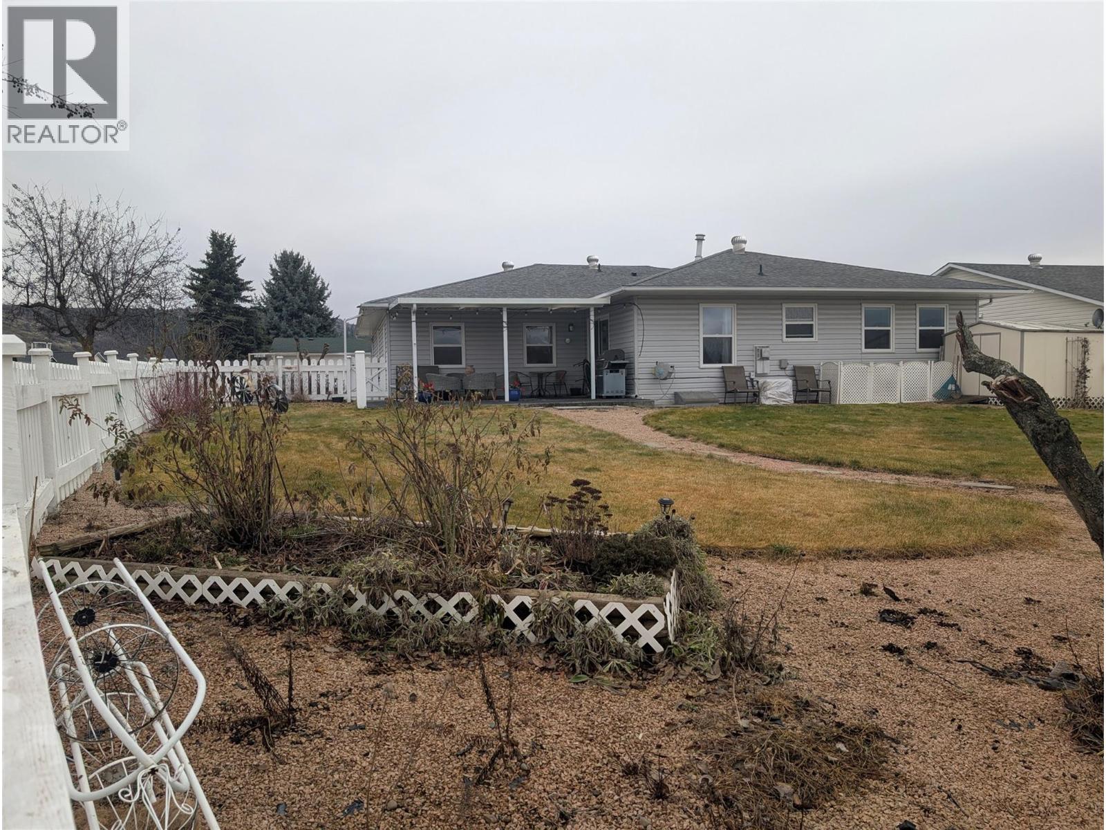  636 6th Avenue, Vernon