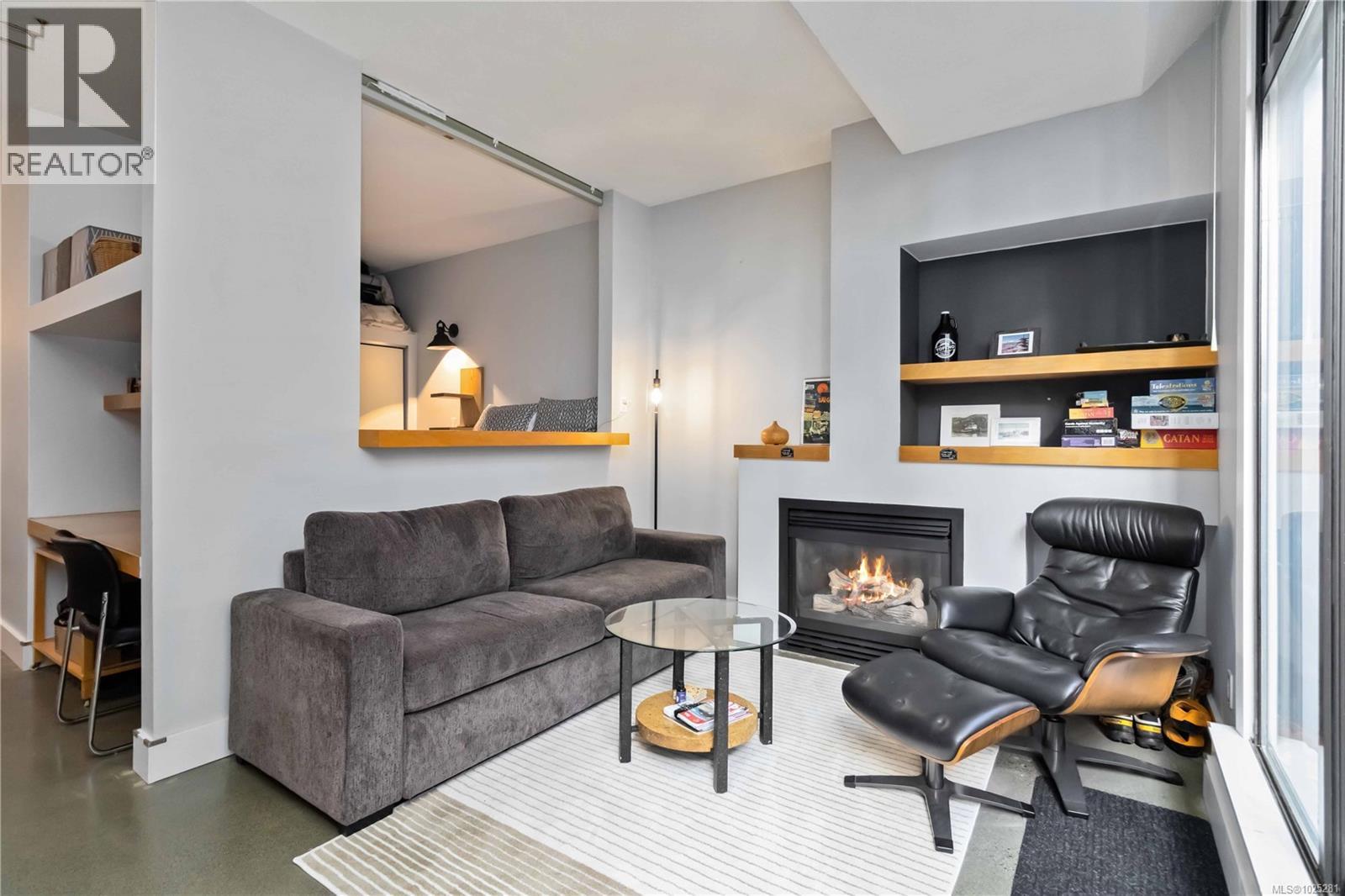 118 409 Swift Street, Victoria