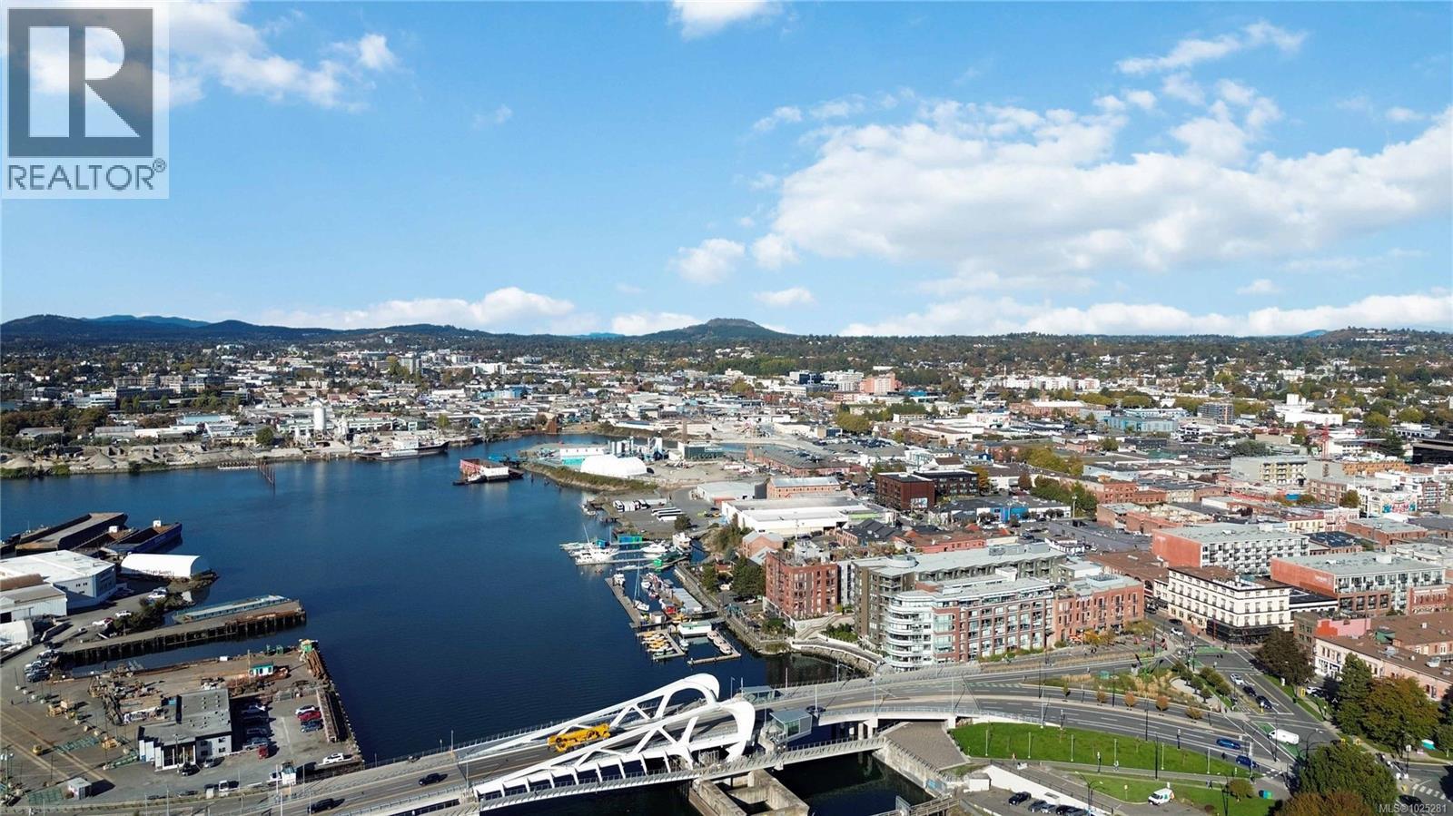 118 409 Swift Street, Victoria