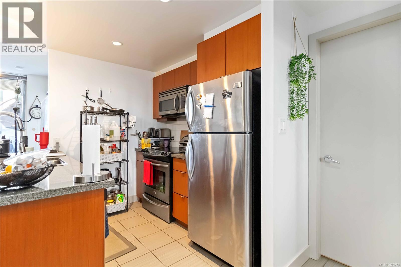 507 760 Johnson Street, Victoria