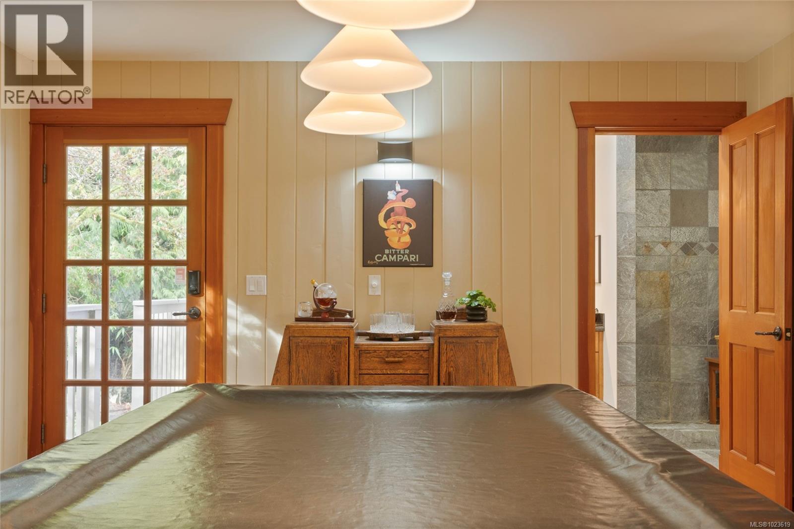 1046 Greig Ave, Central Saanich