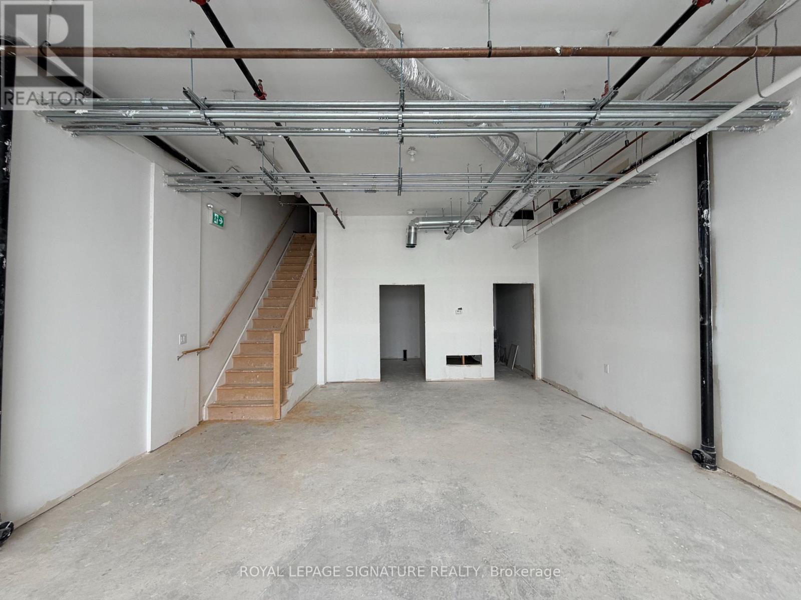 200 Dissette Unit 5 photo 4