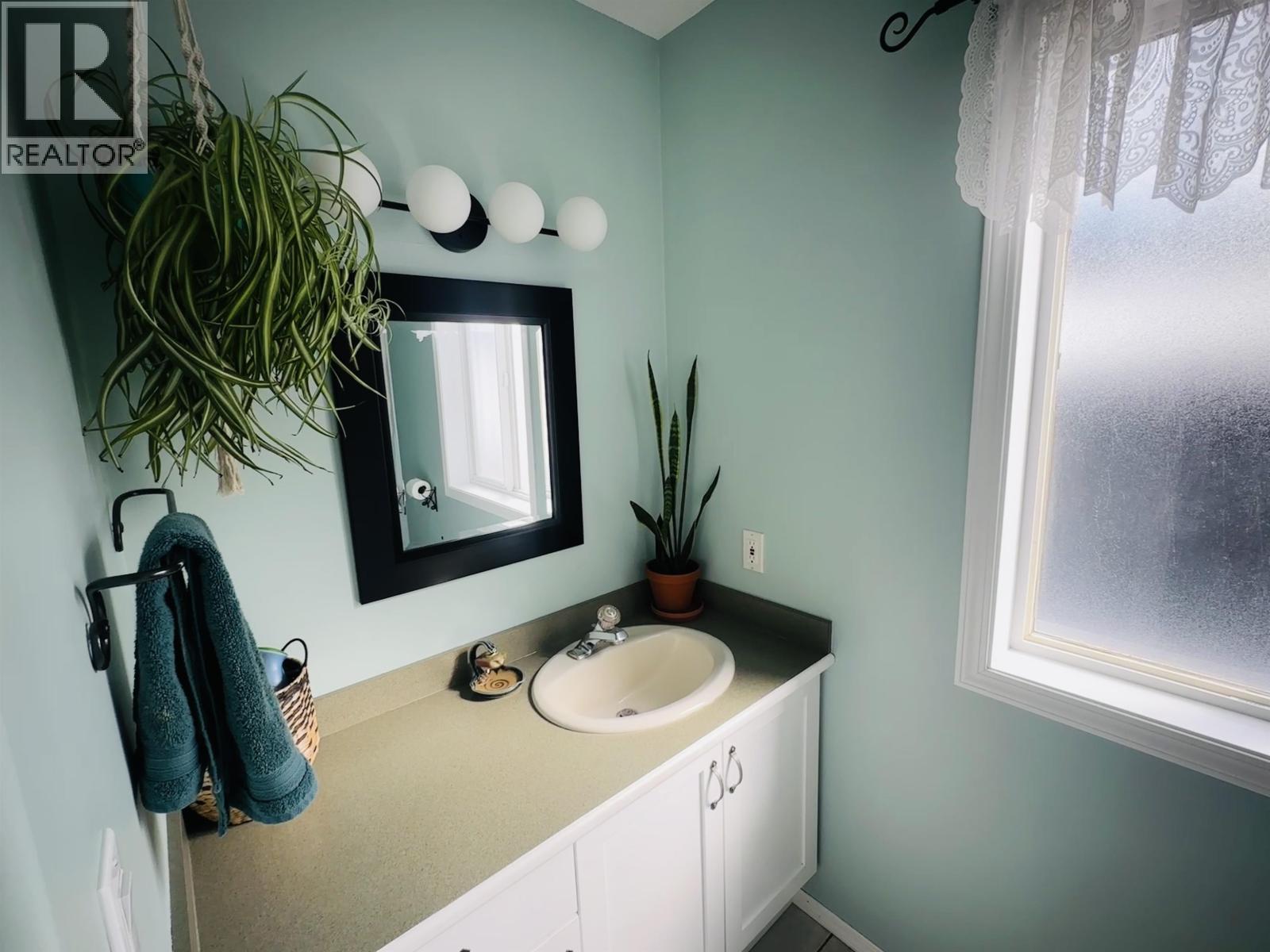 415 BEACH ROAD, Burns Lake