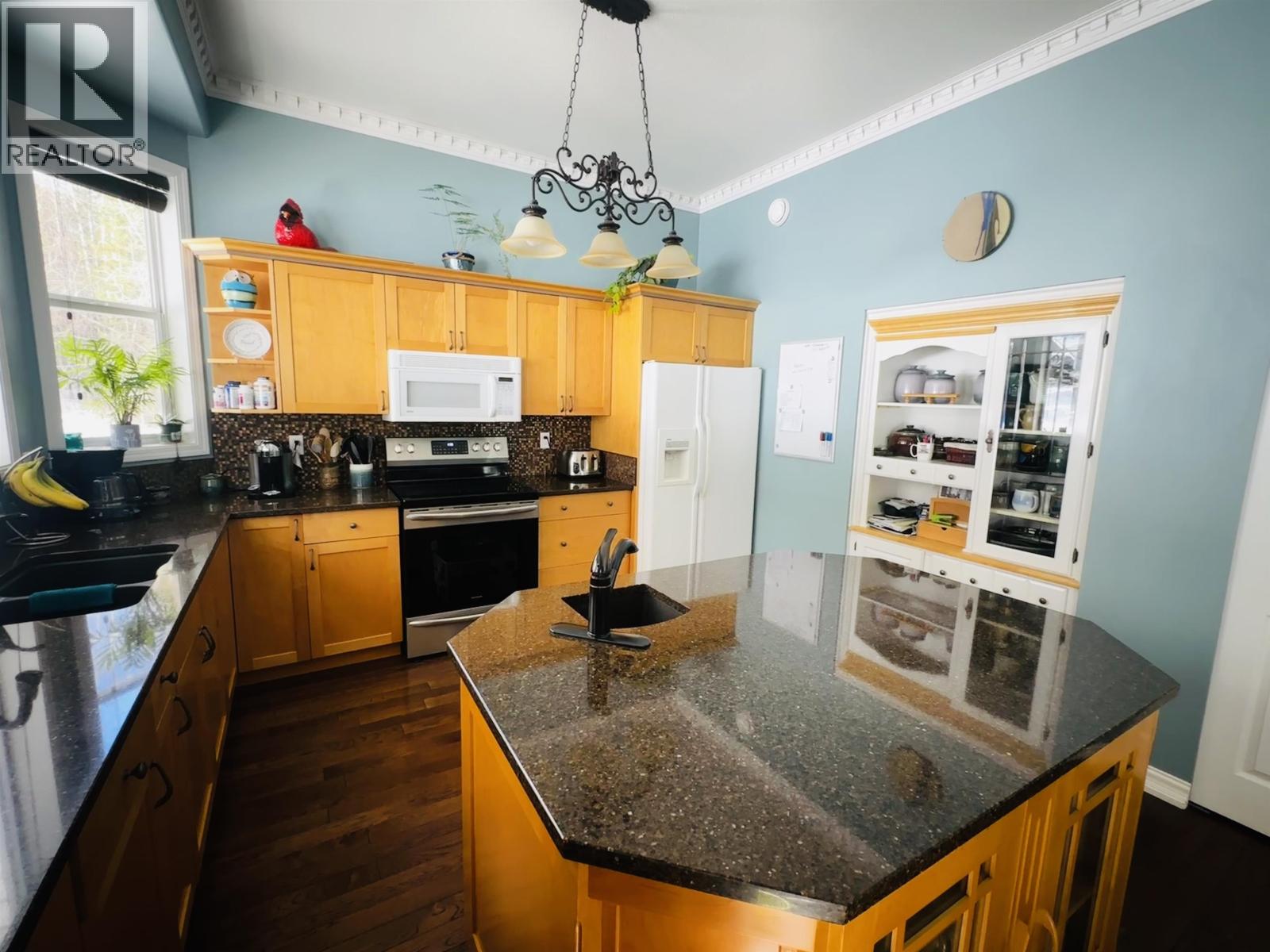 415 BEACH ROAD, Burns Lake