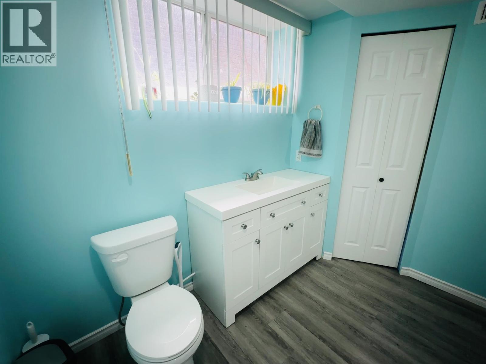 415 BEACH ROAD - 40