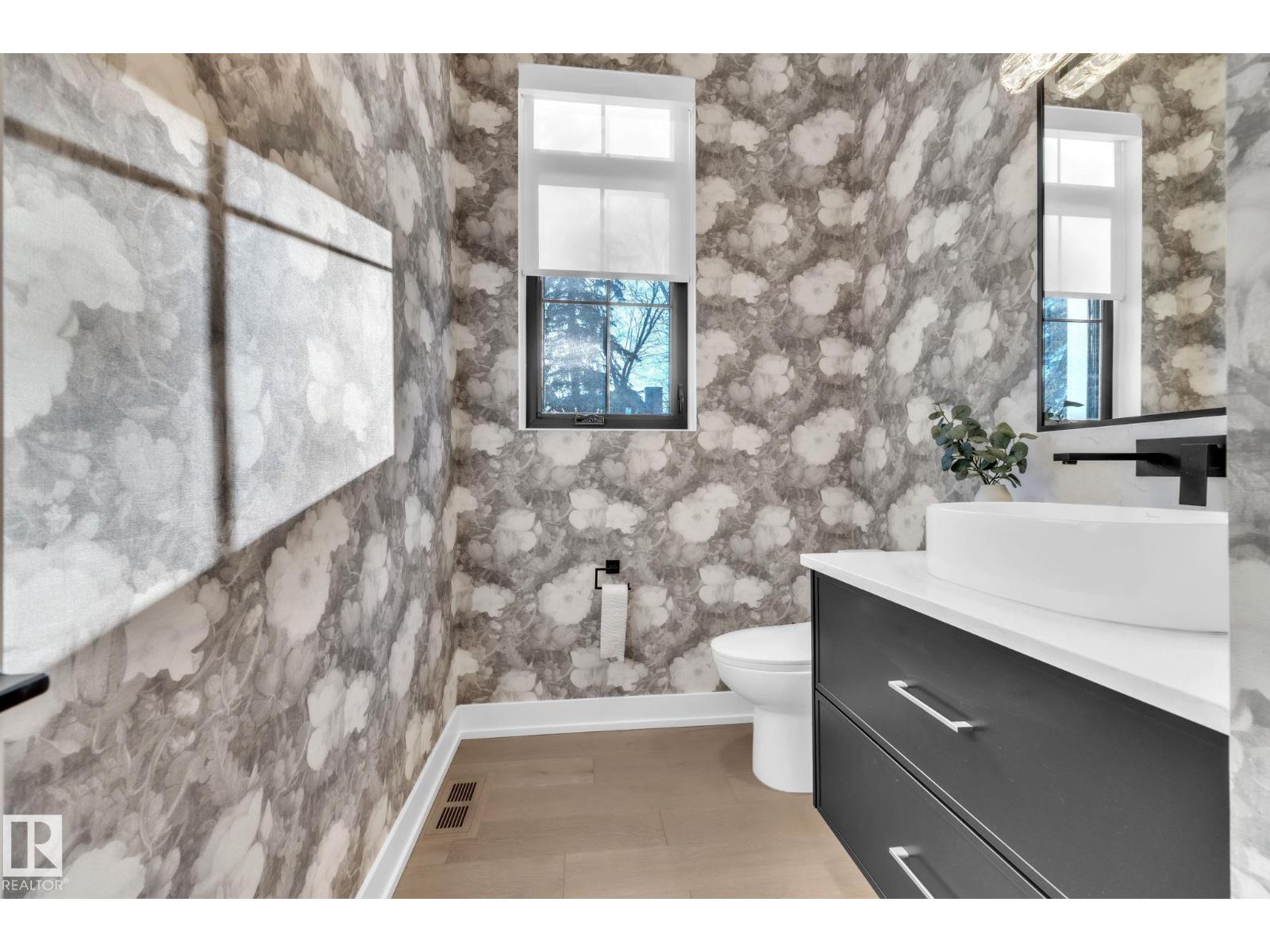 10603 140 ST NW, Edmonton